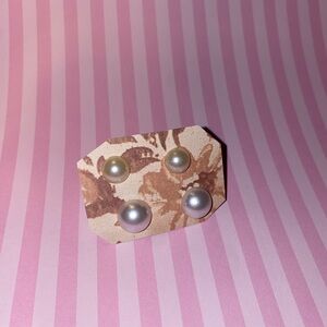 Hypoallergenic Elegant Pearl Stud Earrings Set